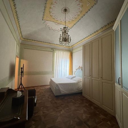 Urbino Apartments - Palazzo Paltroni Studio Eksteriør bilde